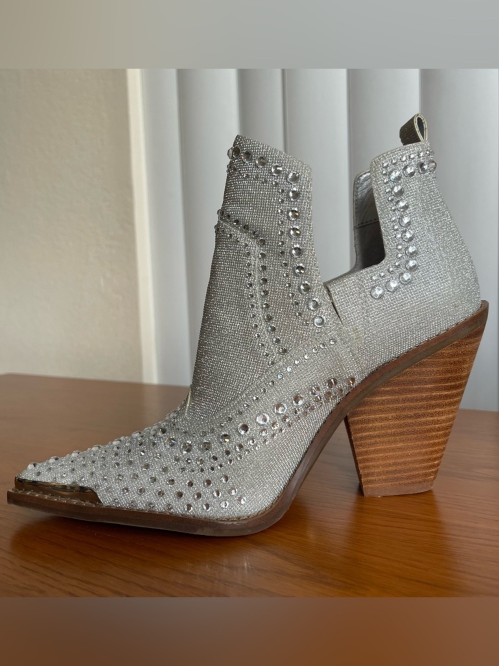 Gianni Bini Brees Rhinestone Metallic Western Booties Size 7.5 - Picture 4 of 16